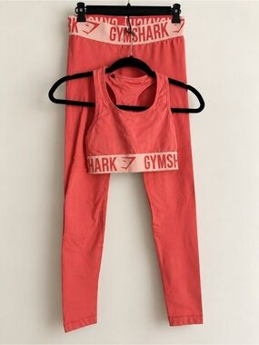 Gymshark Coral Sports Bra & Leggings 2 Piece Workout Set - Size XS